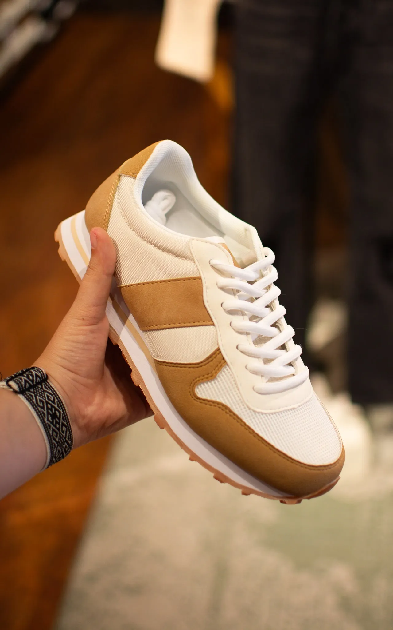 Phoebe Toffee Sneaker