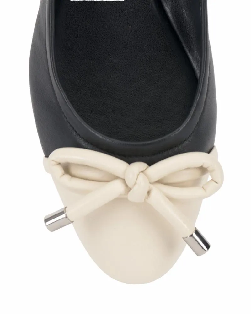 Vince Camuto MAYSA BLACK CREAMY WHITE/BABY SHEEP