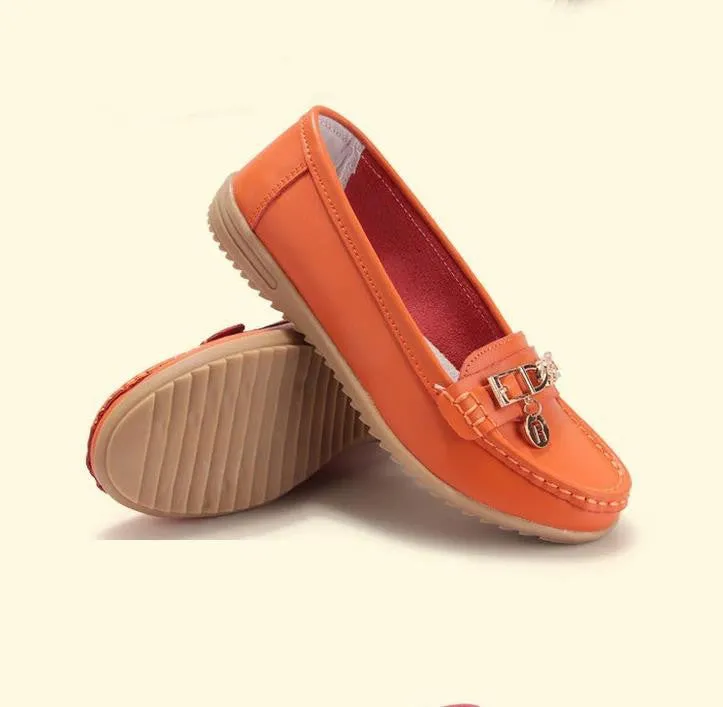 Women genuine leather flats woman flat fashion nurse shoes women's round toe flexible ballet shoes driving loafer