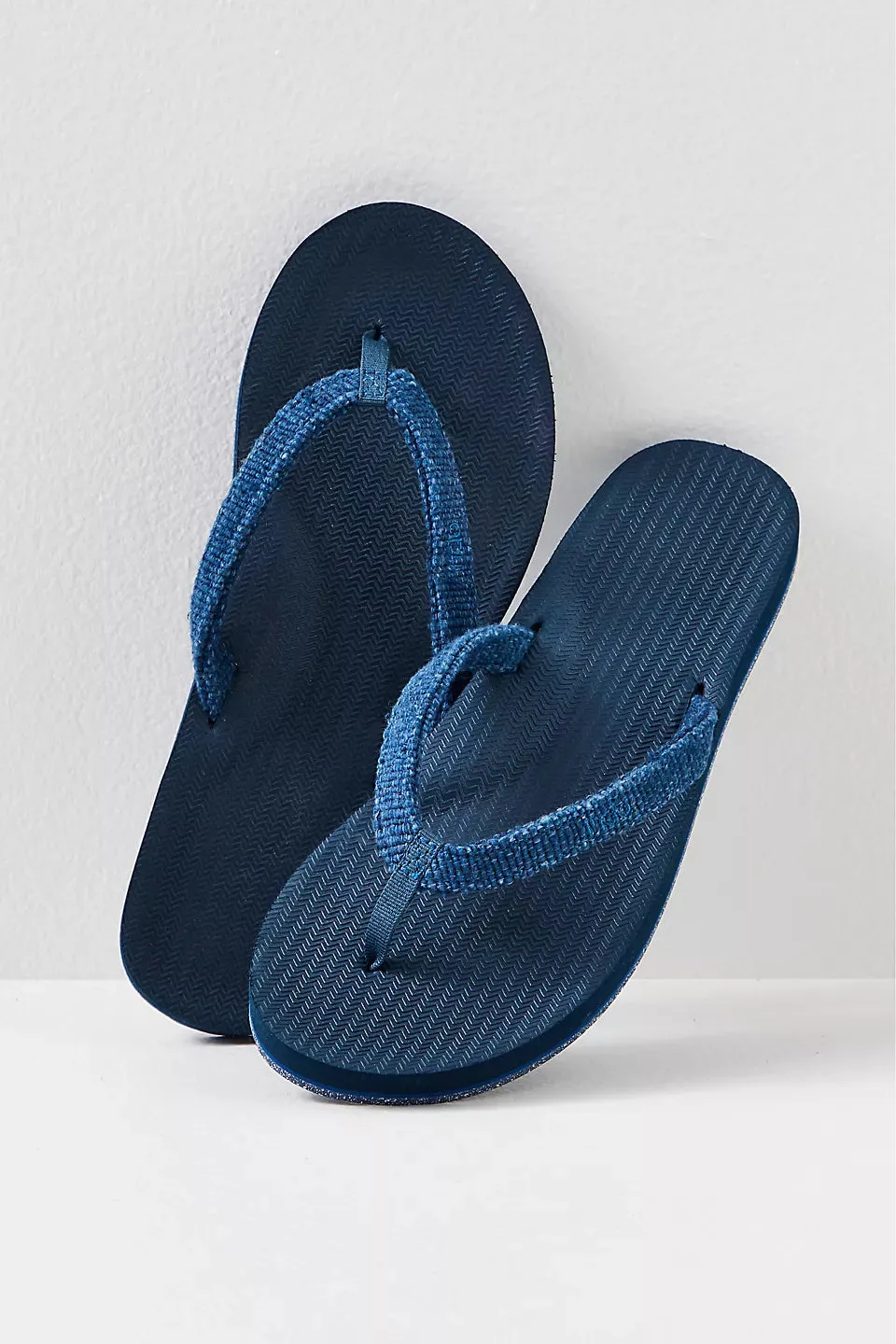 Women's Flip Flops Pable Straps - Shore/Indigo